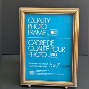 Vintage Gold Metal Photo Frame 5" X 7" Tabletop Easel Back Intercraft